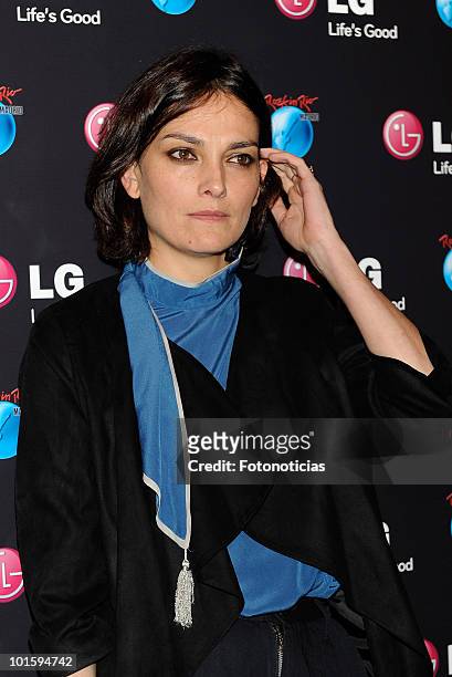 Model Laura Ponte attends the presentation of LG as sponsor of 'Rock In Rio Madrid 2010', at Puerta de America Hotel on March 24, 2010 in Madrid,...