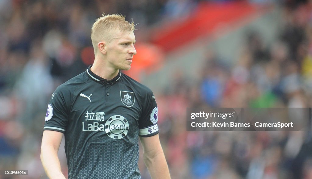 Southampton FC v Burnley FC - Premier League