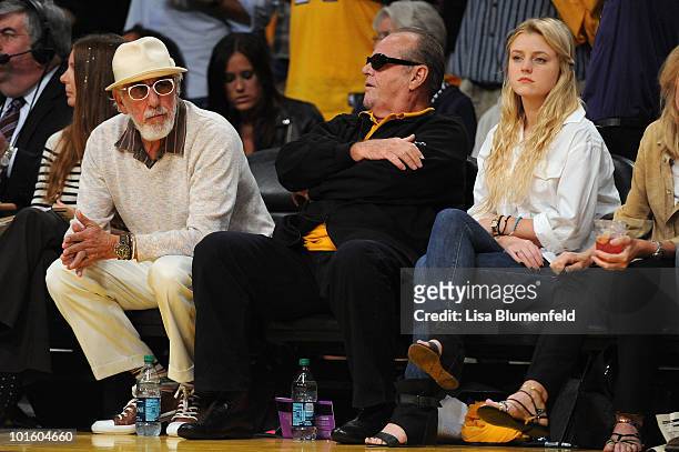 Music producer Lou Adler sits next to actor Jack Nicholson and his daughter actor Lorraine Nicholson during Game One of the 2010 NBA Finals between...
