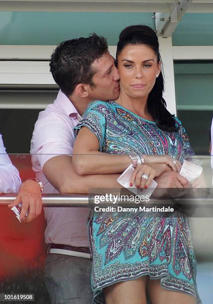 Katie Price aka Jordon and Alex Reid attend the Investec Ladies Day at Epsom Downs on June 4, 2010 in Epsom, England.