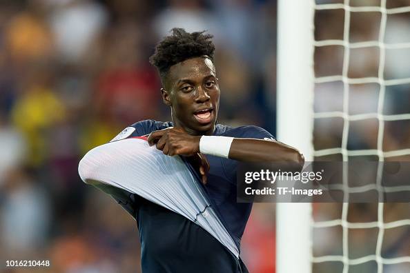 Paris Saint-Germain v SM Caen - Ligue 1 Paris Saint-Germain v SM Caen - Ligue 1
