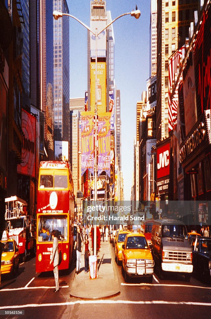 TIMES SQUARE, NEW YORK CITY, TRAFFIC, BUSINESS