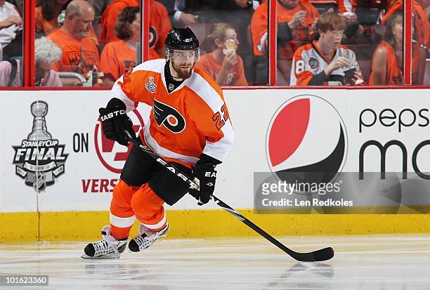 Ville Leino of the Philadelphia Flyers skates against the Chicago Blackhawks in Game Three of the 2010 NHL Stanley Cup Final at the Wachovia Center...