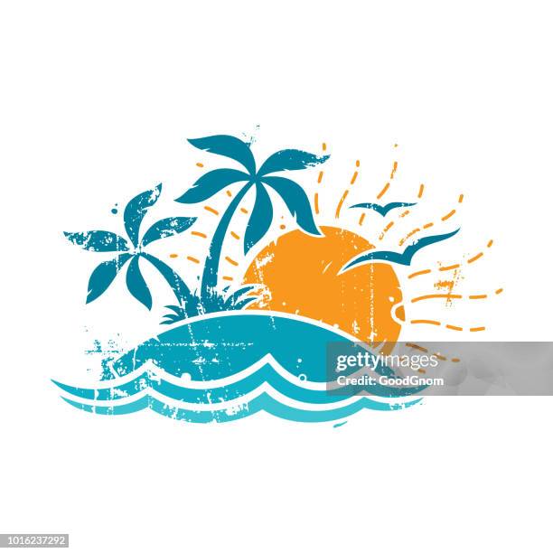 palmen und sonnenaufgang - kreuzfahrt stock-grafiken, -clipart, -cartoons und -symbole