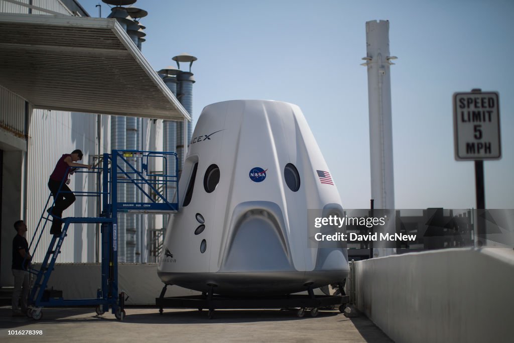 Spacex Prepares For First Manned Spaceflight With NASA Astronauts