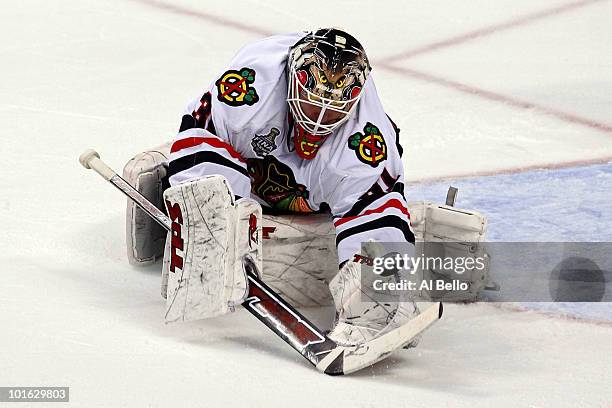 Antti Niemi of the Chicago Blackhawks makes a save against the Philadelphia Flyers in Game Four of the 2010 NHL Stanley Cup Final at Wachovia Center...