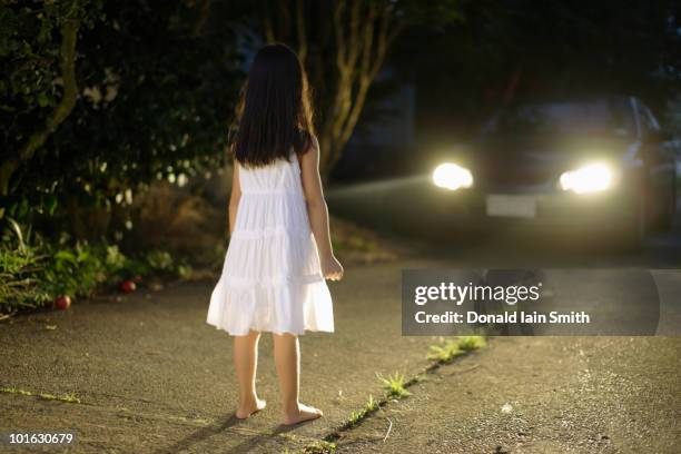 caught in the headlights - barefoot stock pictures, royalty-free photos & images