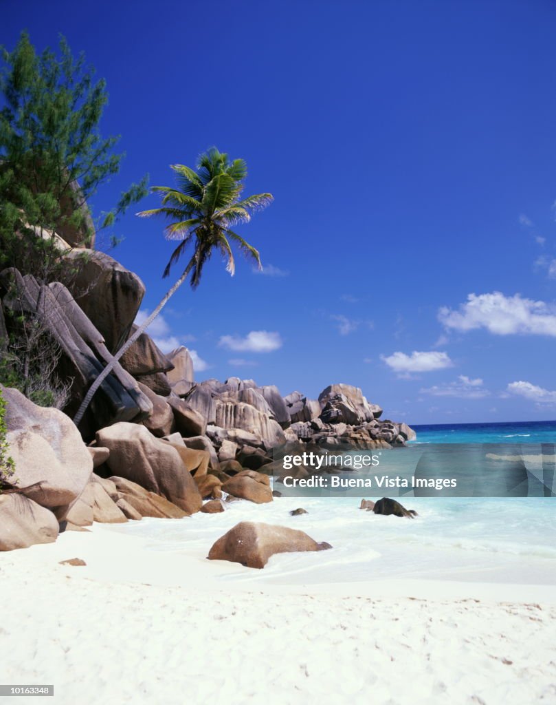 GRANITE ROCK, BEACH, SEYCHELLES ISLANDS