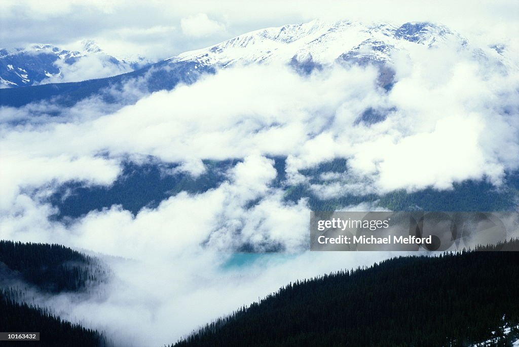 YOHO NATIONAL PARK, BRITISH COLUMBIA, CLOUDS