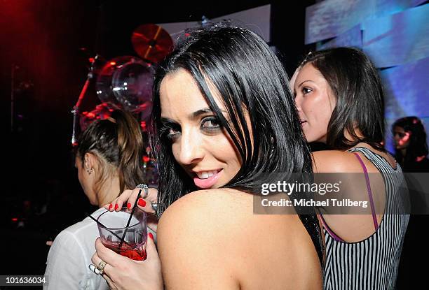 Pop singer Susy del Vecchio poses backstage at the "Concert For The Amazon" rain forest benefit, held at the Avalon nightclub on June 4, 2010 in...