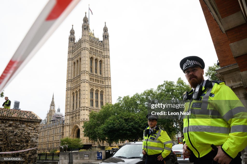 Pedestrians Injured As Car Crashes Into Security Barriers At Westminster