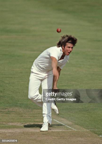 Australia fast bowler Jeff Thomson in action during an ODI against England at the Oval on August 20, 1980 in London, England.