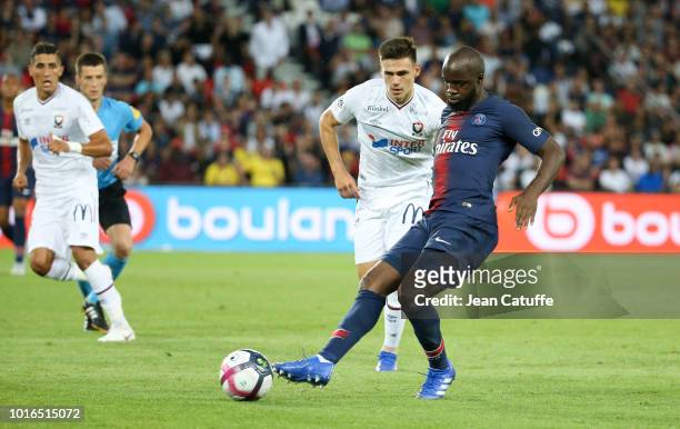 Lassana Diarra of PSG, Jessy Deminguet of SM Caen during the french Ligue 1 match between Paris Saint-Germain and Stade Malherbe Caen at Parc des...