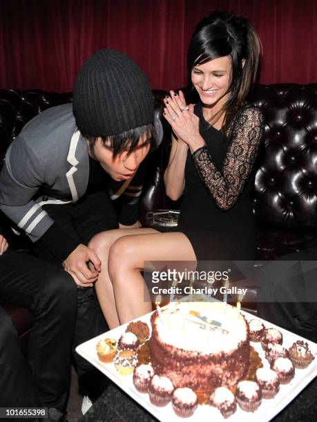 Musician Pete Wentz celebrates his birthday with wife singer Ashlee Simpson at Angels & Kings LA on June 5, 2010 in Hollywood, California.