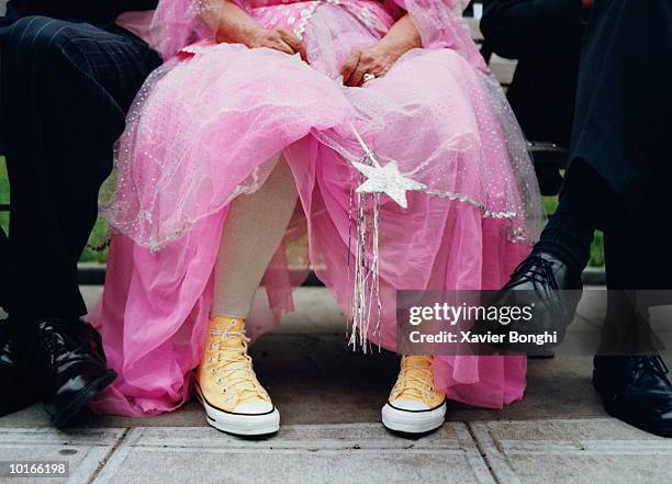 businessmen on bench with fairy godmother - objet magique et mystique photos et images de collection