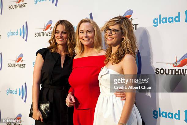 Clementine Ford, Cybill Shepherd and Ariel Shepherd-Oppenheim arrive at the 21st Annual GLAAD Media Awards held at Marriot Marquis on June 5, 2010 in...
