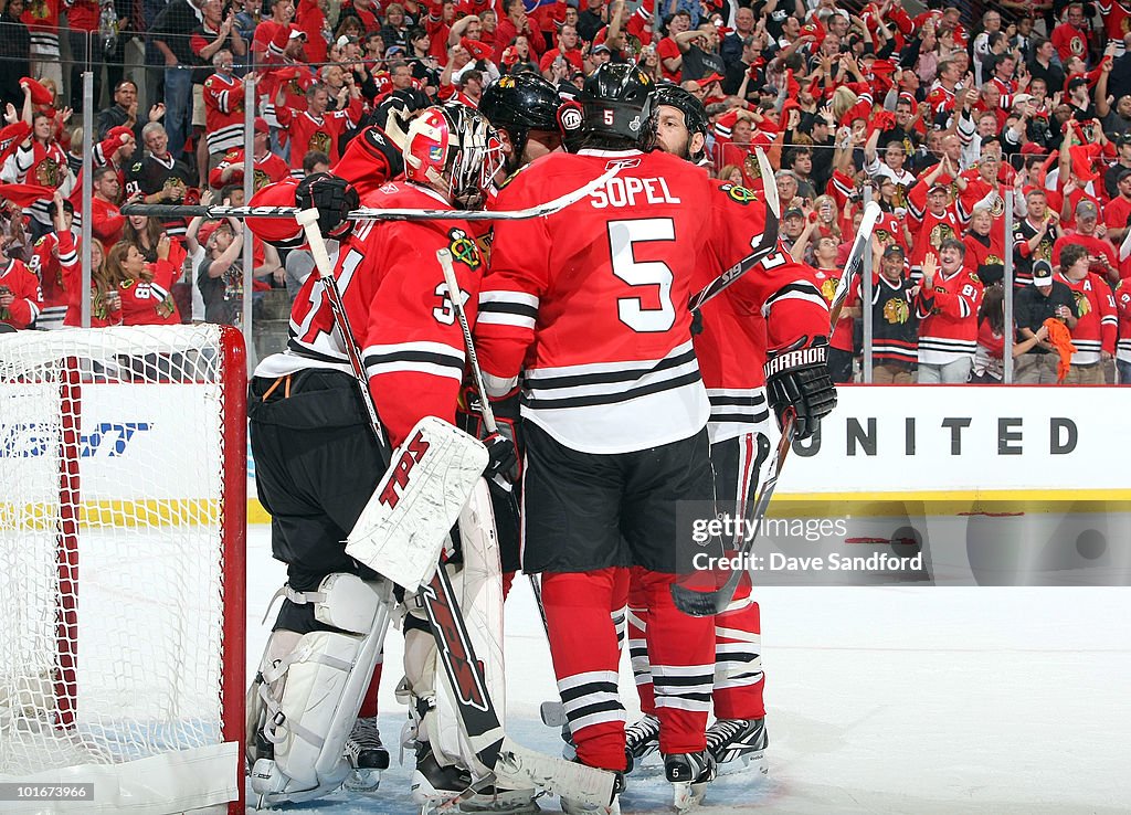 Stanley Cup Finals - Philadelphia Flyers v Chicago Blackhawks - Game Five