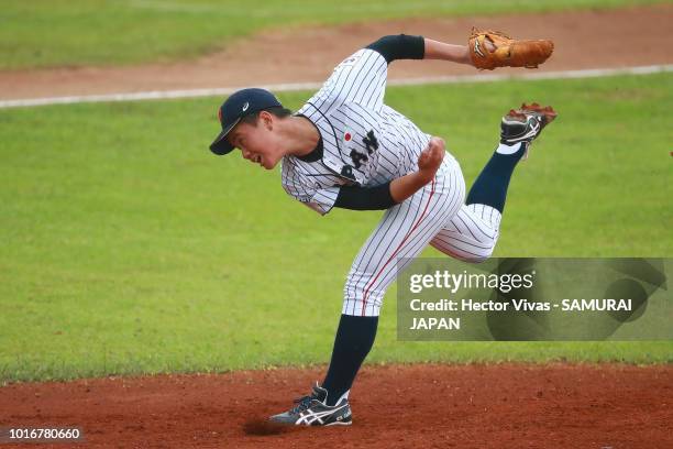 Kyosuke Kuroyanagi of Japan pitches during the WBSC U-15 World Cup Group B match between Australia and Japan at Estadio Rico Cedeno on August 10,...