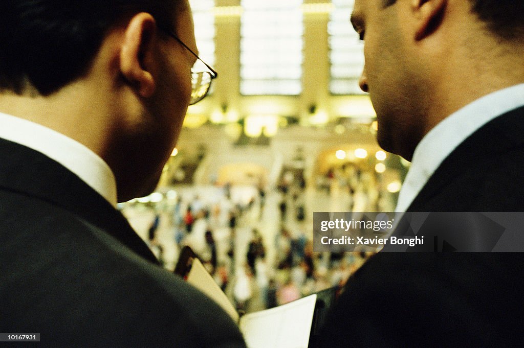 BUSINESSMEN, GRAND CENTRAL STATION, NEW YORK CITY