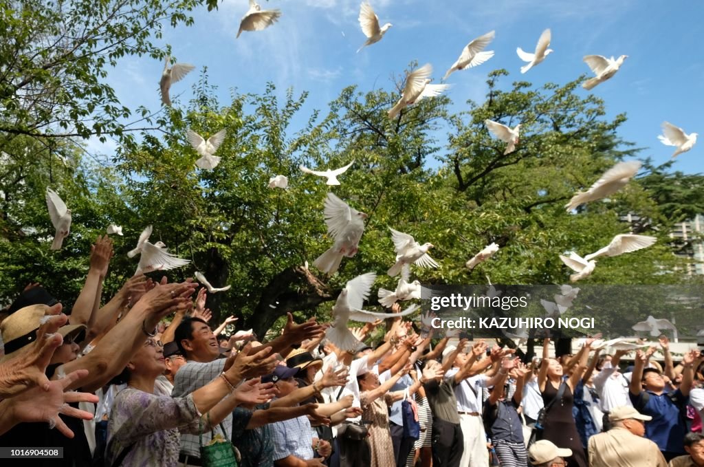 JAPAN-CHINA-HISTORY-WWII-YASUKUNI-ABE