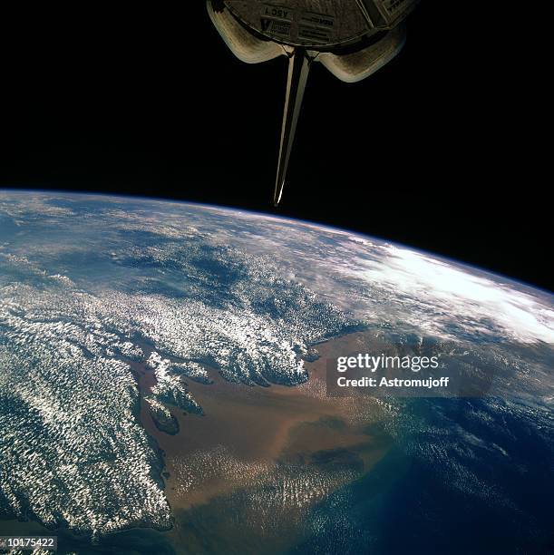 mouth of amazon river, brazil - river amazon foto e immagini stock