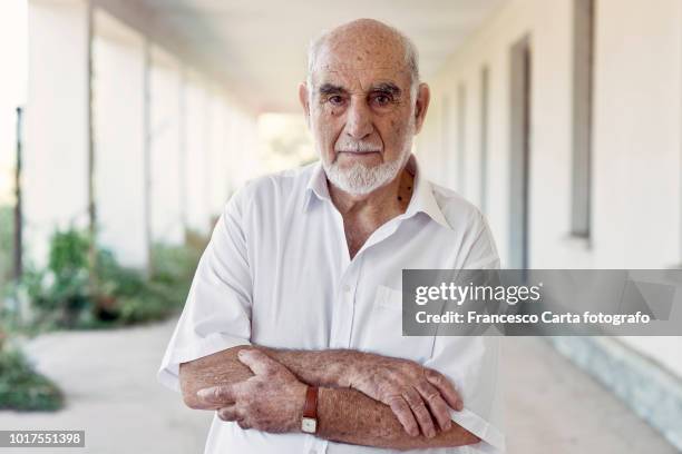 senior man - serious senior stock pictures, royalty-free photos & images