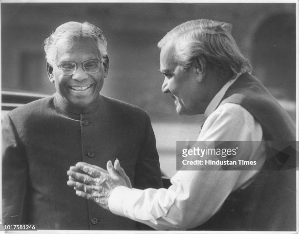Prime Minister Atal Bihari Vajpayee Greets Presidents KR Narayanan before the arrival of President of the Confederation of Switzerland Flavio Cotti...