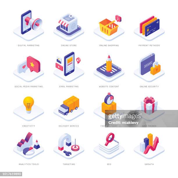 ilustraciones, imágenes clip art, dibujos animados e iconos de stock de isométricos iconos de ecommerce - empresas