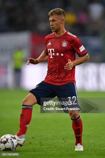 Joshua Kimmich of Muenchen in action during the friendly match between Hamburger SV and Bayern Muenchen at Volksparkstadion on August 15, 2018 in...