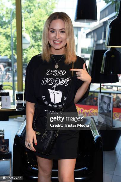 Sonny Loops during the Urban Decay Campaign 'Laufen gegen Cybermobbing' on August 16, 2018 in Berlin, Germany.