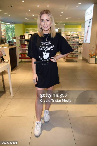 Sonny Loops during the Urban Decay Campaign 'Laufen gegen Cybermobbing' on August 16, 2018 in Berlin, Germany.