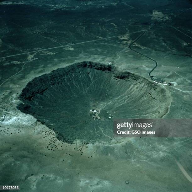 meteor crater, arizona, aerial view - volcanic crater 個照片及圖片檔