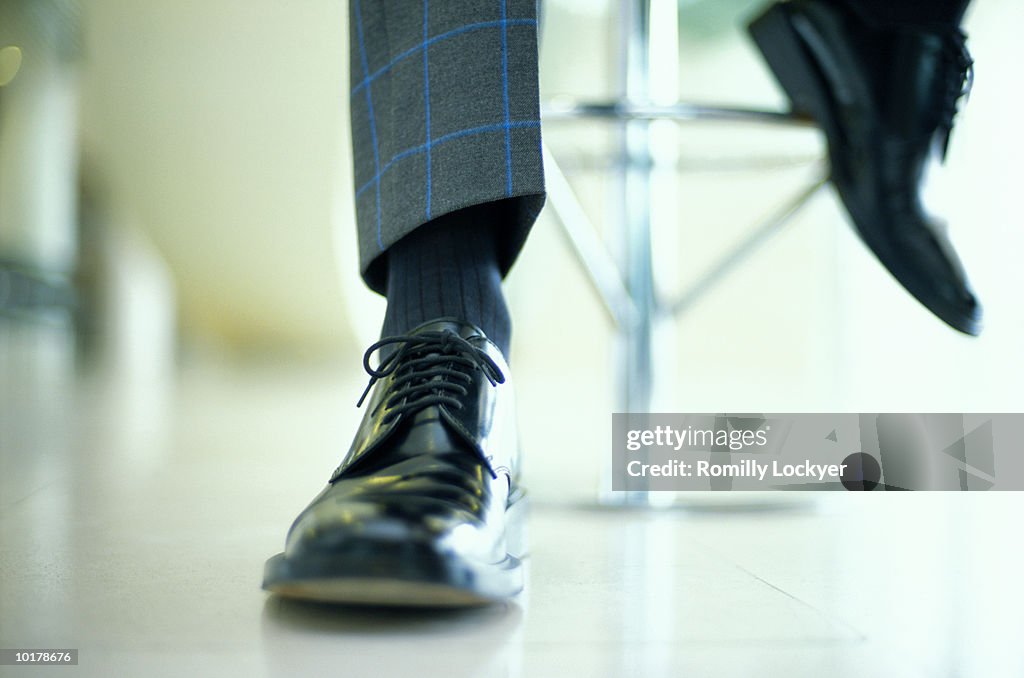 BUSINESSMAN SHOES