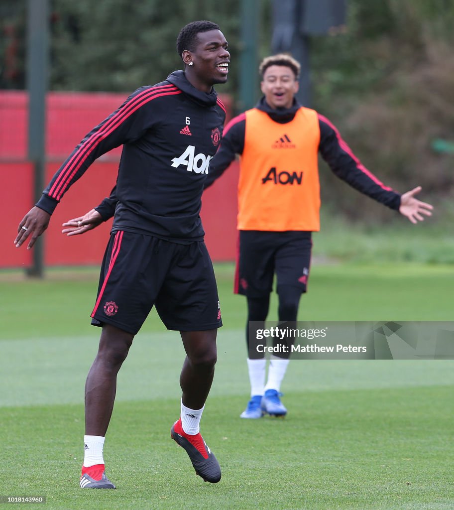 Manchester United Training and Press Conference