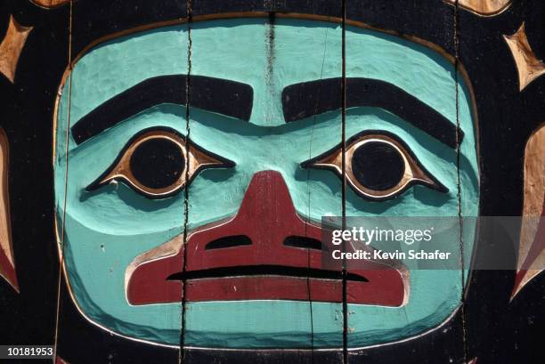 detail of totem pole, juneau, alaska, usa - aboriginal artwork stock pictures, royalty-free photos & images