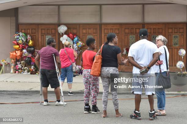 Fans of singer Aretha Franklin, the 'Queen of Soul', gather at New Bethel Baptist Church where FranklinÕs father was pastor in memory of the singer...