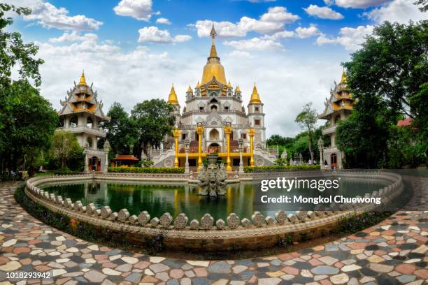 panorama of buu long pagoda in ho chi minh city. a beautiful buddhist temple hidden away in ho chi minh city at vietnam - ho chi minh city stock-fotos und bilder