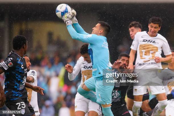 Alfredo Saldivar del Pumas rejets the ball during the fourth round match between Pumas UNAM and Pachuca as part of the Torneo Apertura 2018 Liga MX...