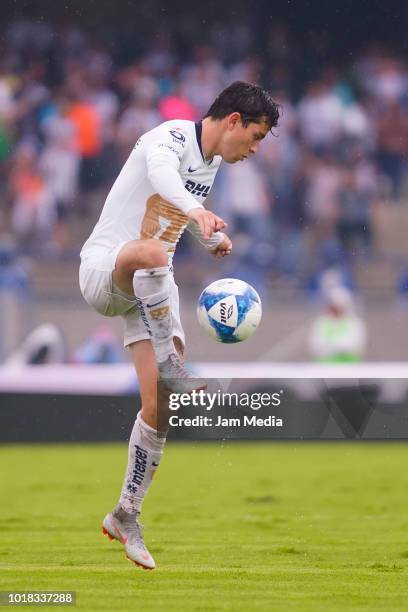 Alan Mozo of Pumas controls the ball during the fourth round match between Pumas UNAM and Pachuca as part of the Torneo Apertura 2018 Liga MX at...