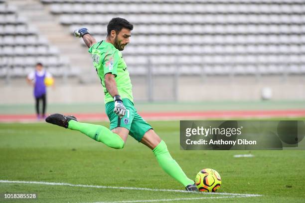 Vincent Demarconnay of PFC during the French Ligue 2 match between Paris FC and Beziers at Stade Charlety on August 17, 2018 in Paris, France.