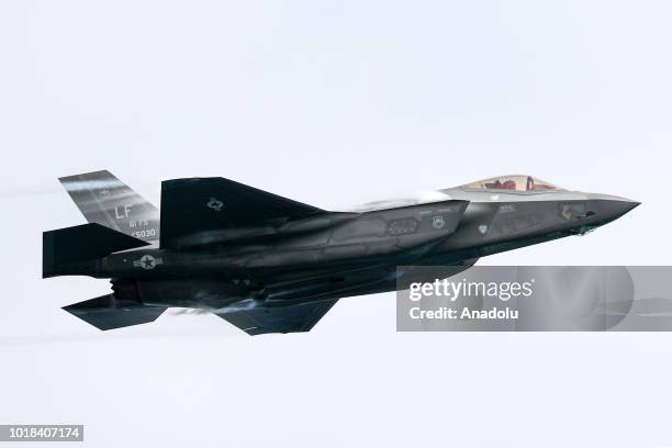 Aircraft performs over Lake Michigan during a real-time rehearsal for the 60th Chicago Air and Water Show, in Chicago, United States on August 17,...