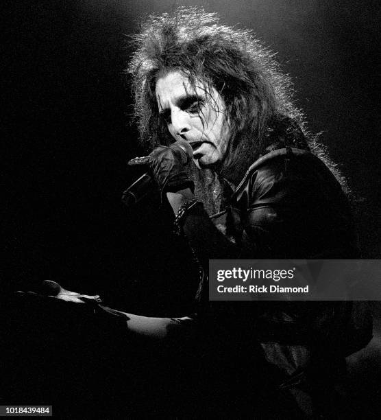 Alice Cooper performs at The Atlanta Civic Center on February 28, 1990 in Atlanta, Georgia.