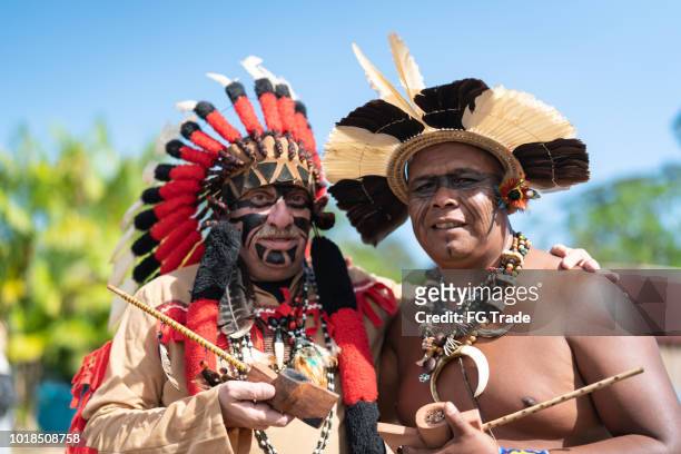 indigenous brazilian young men portrait from tupi guarani ethnicity - brazil body paint stock pictures, royalty-free photos & images