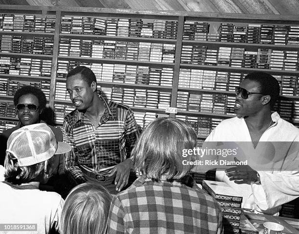 Ray Ransom 1,865 Ray Benson Photos & High Res Pictures - Getty Images