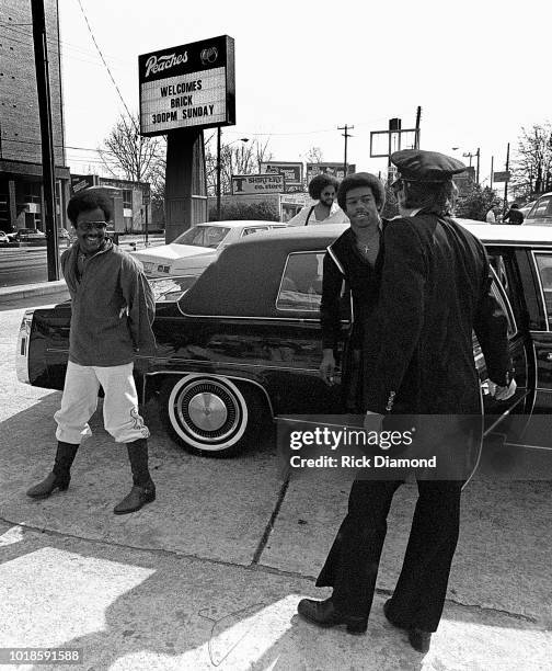 Ray Ransom Brick 1,717 Eddie Store Photos & High Res Pictures - Getty Images