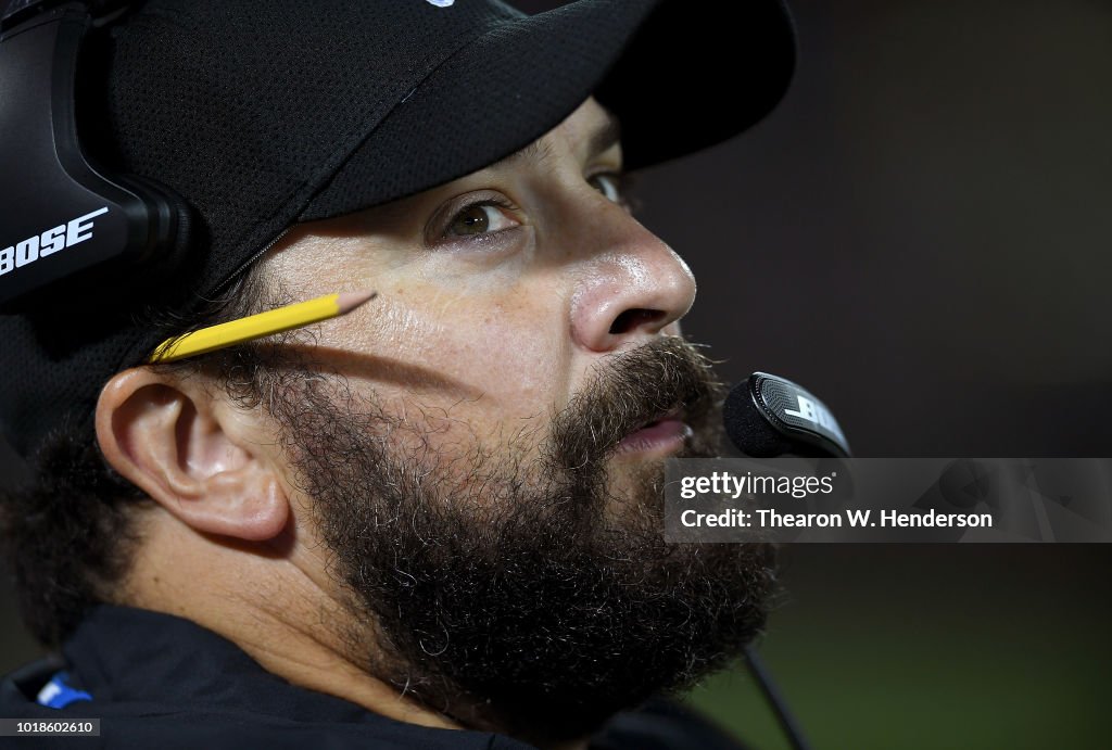 Detroit Lions v Oakland Raiders