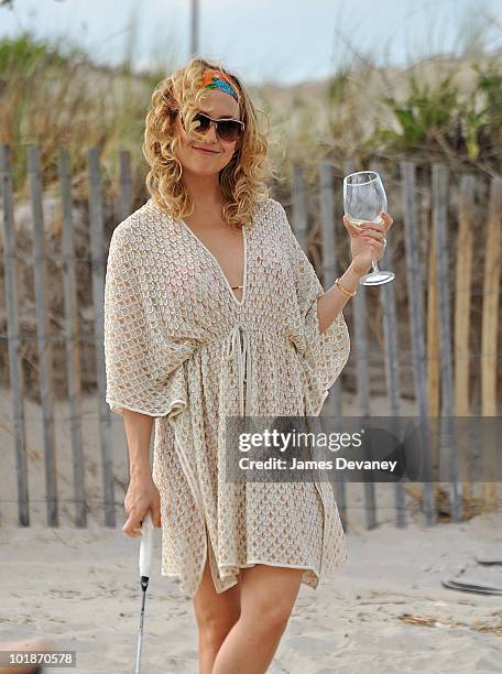 Kate Hudson on location for "Something Borrowed" at Fort Tilden State Park on June 7, 2010 in Rockaway, Queens.