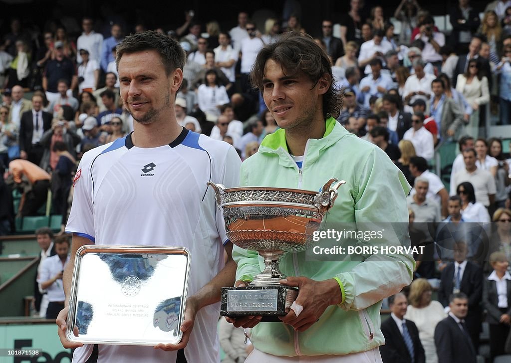 Spain's Rafael Nadal (R) poses with the