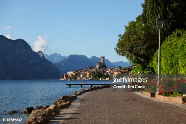 promenade to malcesine - malcesine stock pictures, royalty-free photos & images