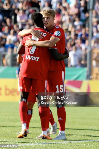 Jann-Fiete Arp of Hamburg celebrates the second goal with Khaled Narey of Hamburg during the DFB Cup first round match between TuS Erndtebrueck and...